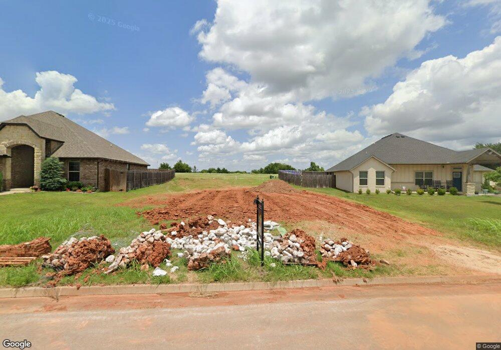 2605 NE 16th St, Moore, OK 73160 - photo 1