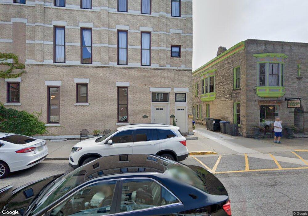 107 W Lexington Ave unit 107 West Lexington A, Elkhart, IN 46516 - photo 1