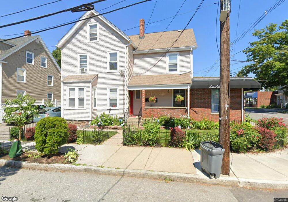 5 Clinton St unit 2, Newton, MA 02458 - photo 1