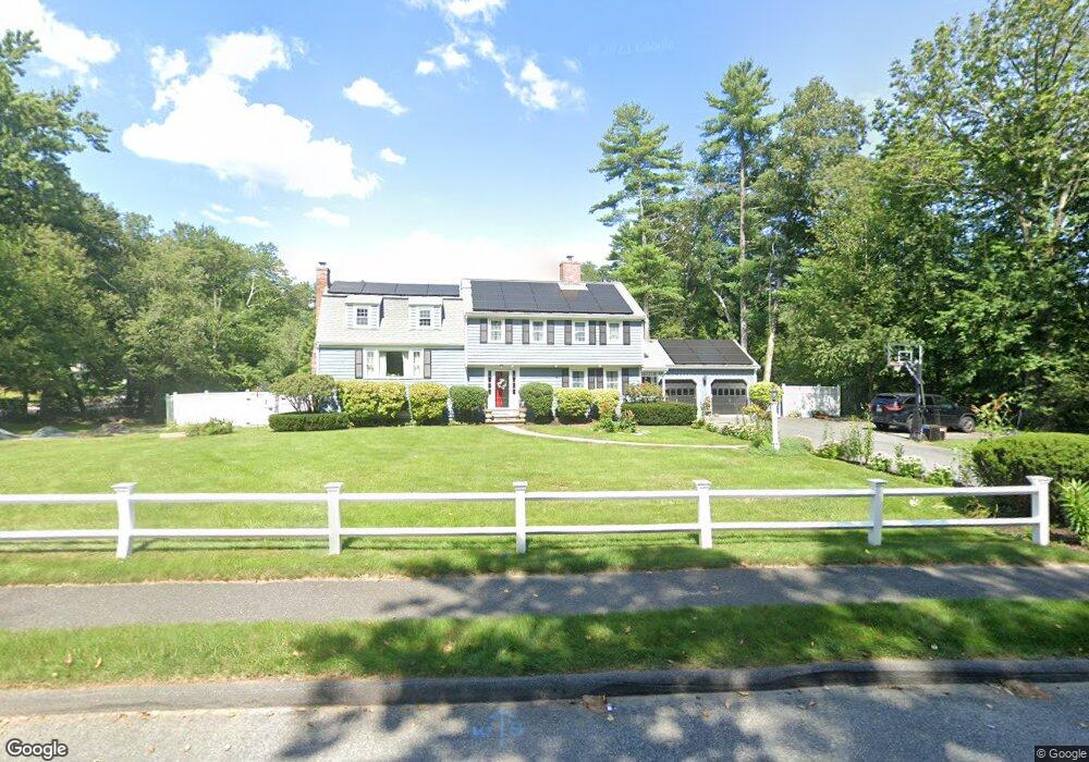 10 Indian Hill Rd, Medfield, MA 02052 - photo 1