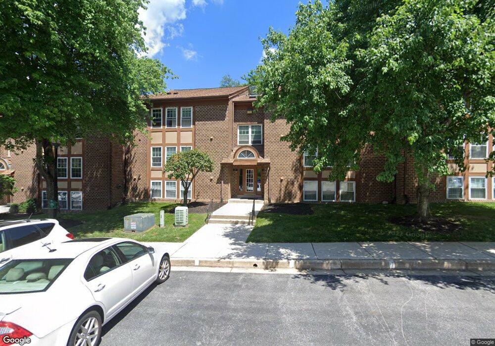 13 Friendswood Ct unit B, Baltimore, MD 21209 - photo 1