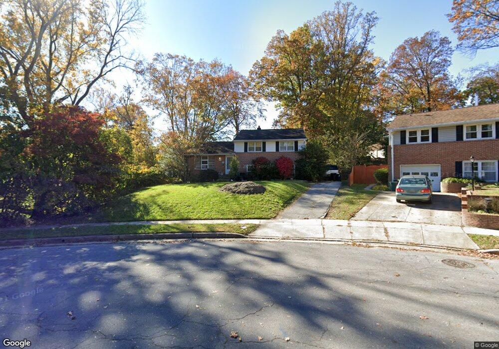 200 Elpin Dr W, Catonsville, MD 21228 - photo 1