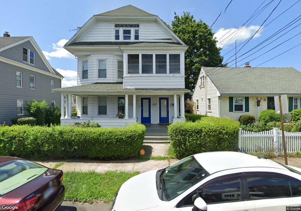 181 Kent Ave unit A, Bridgeport, CT 06610 - photo 1