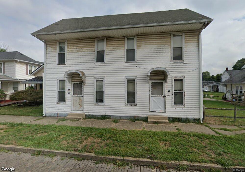 228 E Franklin St, Circleville, OH 43113 - photo 1