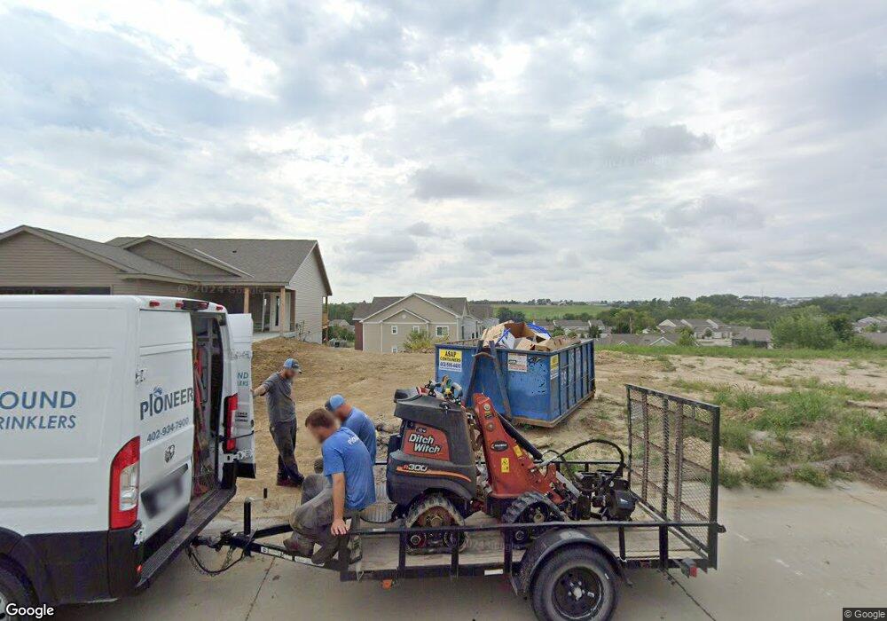 19905 Piney Creek Dr, Elkhorn, NE 68022 - photo 1