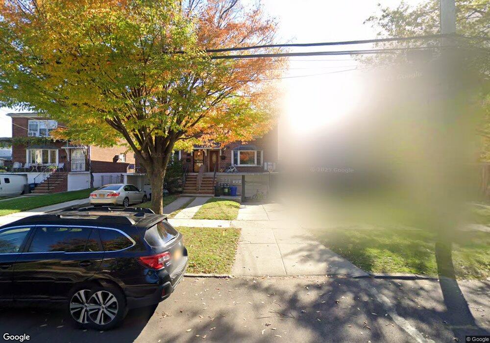 219-12 43rd Ave unit 2nd Fl, Bayside, NY 11361 - photo 1