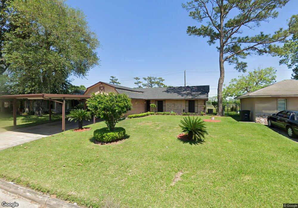 10546 Woodwick St, Houston, TX 77016 - photo 1