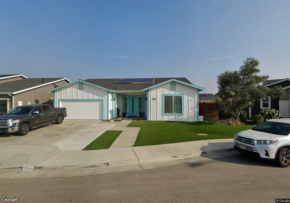 3386 N Douglas Ave, Fresno, CA 93727 - photo 1