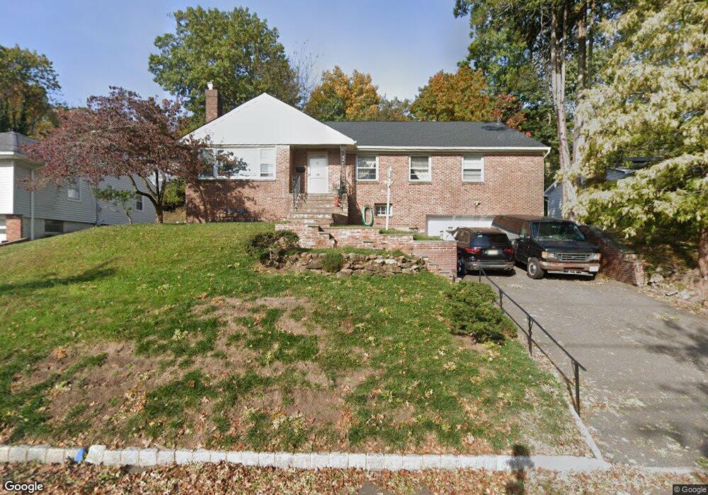 5 Mountain Way S, West Orange, NJ 07052 - photo 1