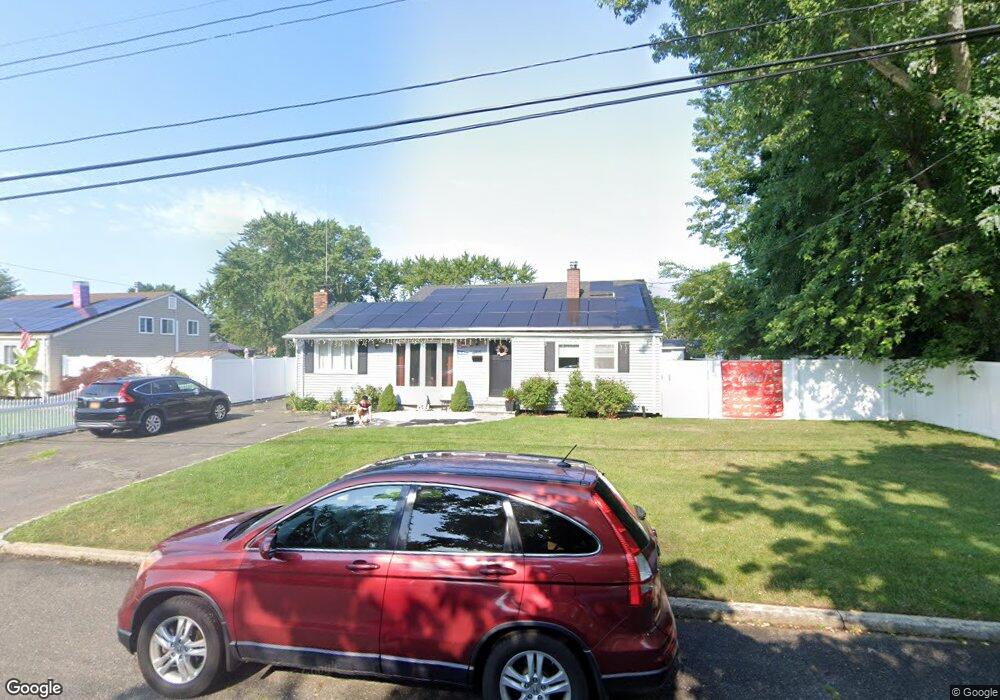 3116 Falcon Ave, Medford, NY 11763 - photo 1