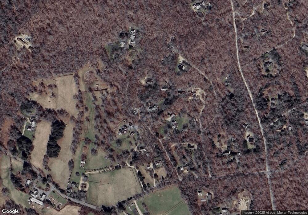 29 Indian Hollow, Vineyard Haven, MA 02568 - photo 1