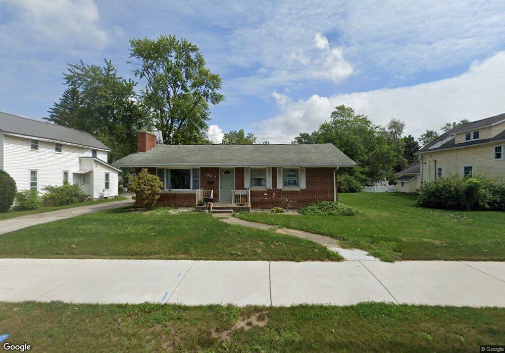 607 N Main St, Nappanee, IN 46550 - photo 1