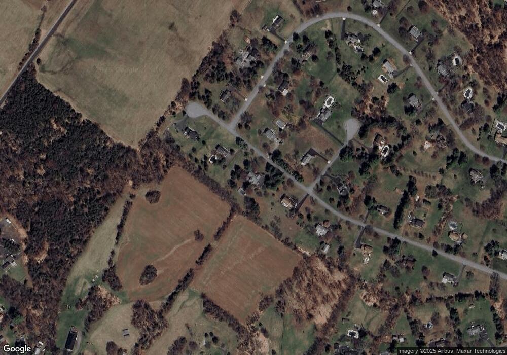 14 Shepherds Ln, Whitehouse Station, NJ 08889 - photo 1