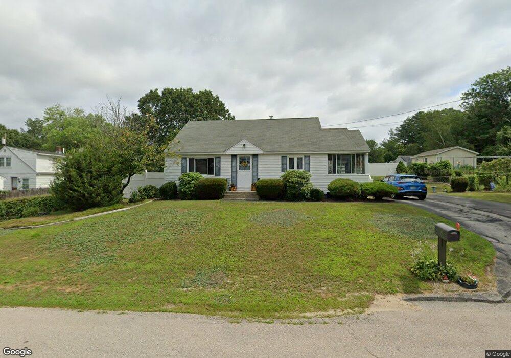 2 Clifton St, Hudson, NH 03051 - photo 1