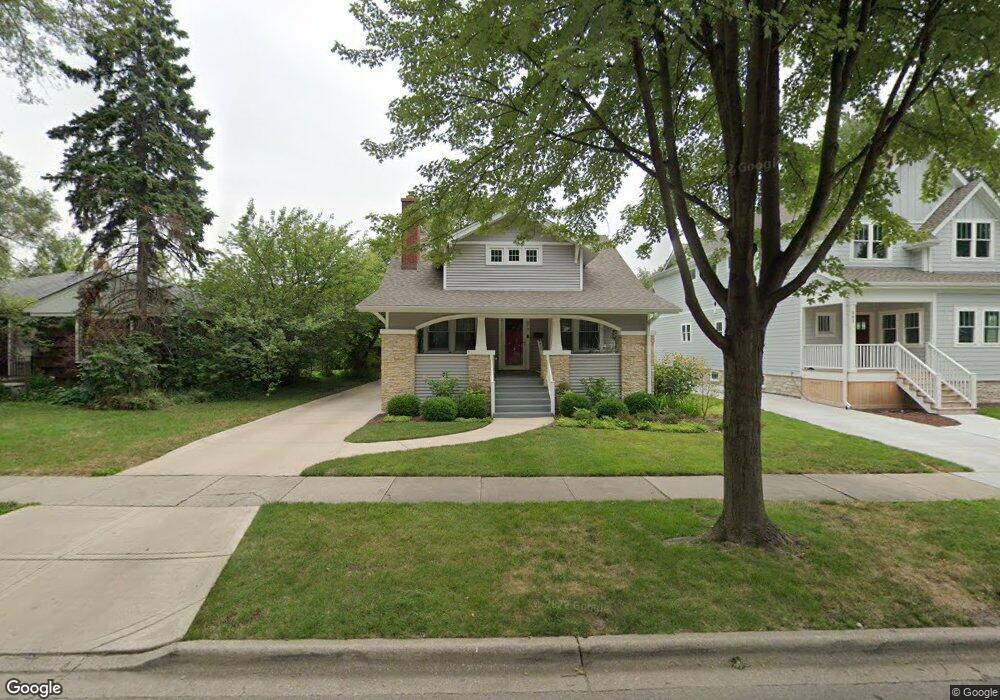 579 S Bryan St, Elmhurst, IL 60126 - photo 1