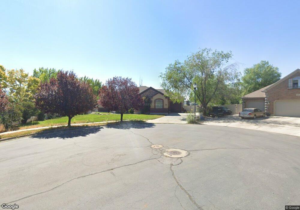 5437 Saddle Mount Cir, West Jordan, UT 84081 - photo 1