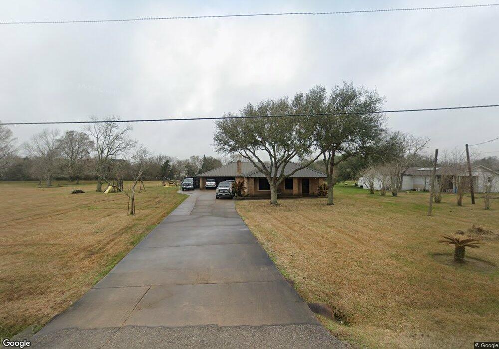 3702 S Meadows Dr, Alvin, TX 77511 - photo 1