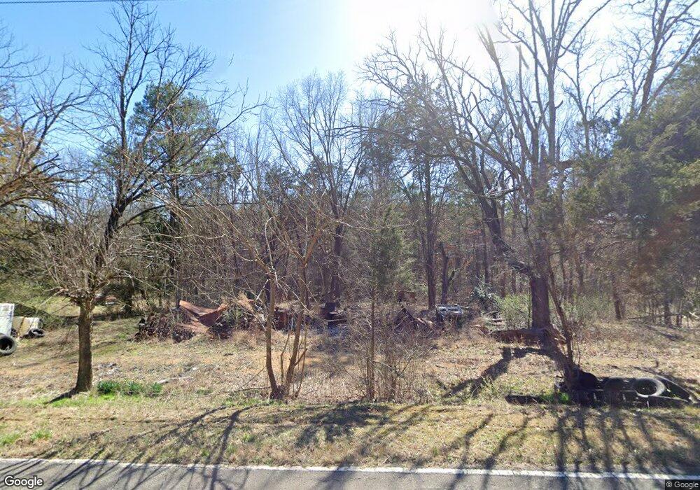 2915 Cedar Creek Rd, Linden, TN 37096 - photo 1