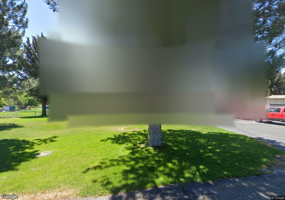 830 Robert St, Blackfoot, ID 83221 - photo 1