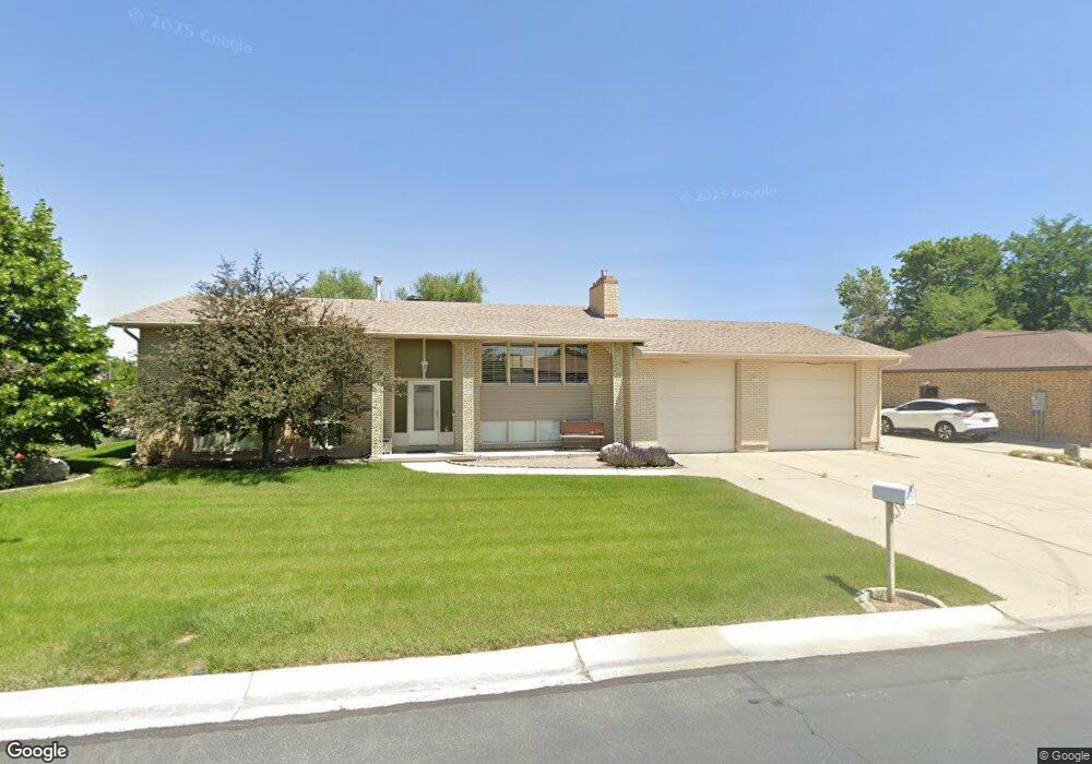 2844 Leisure Cir, West Jordan, UT 84084 - photo 1