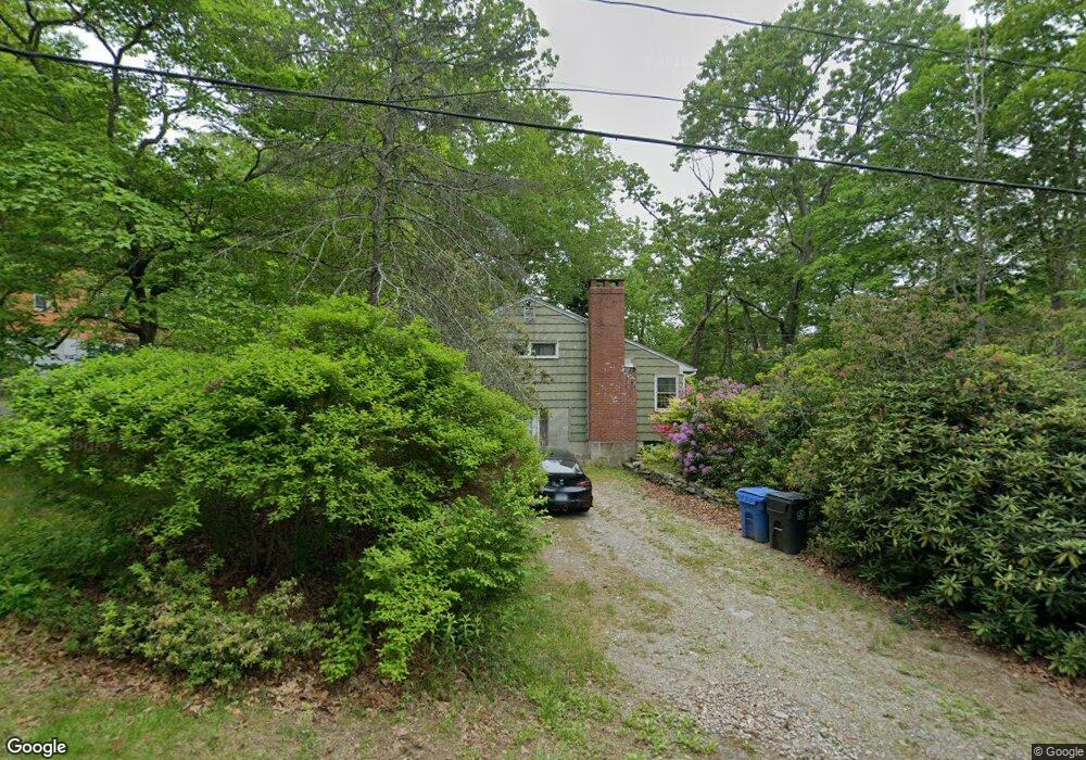 2 N Glenwoods Rd, Gales Ferry, CT 06335 - photo 1