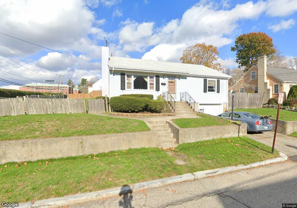 4 Sprague Ave, Riverside, RI 02915 - photo 1