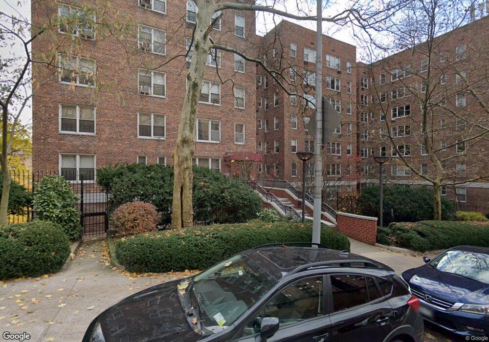 66 Overlook Terrace unit 4P, New York, NY 10040 - photo 1