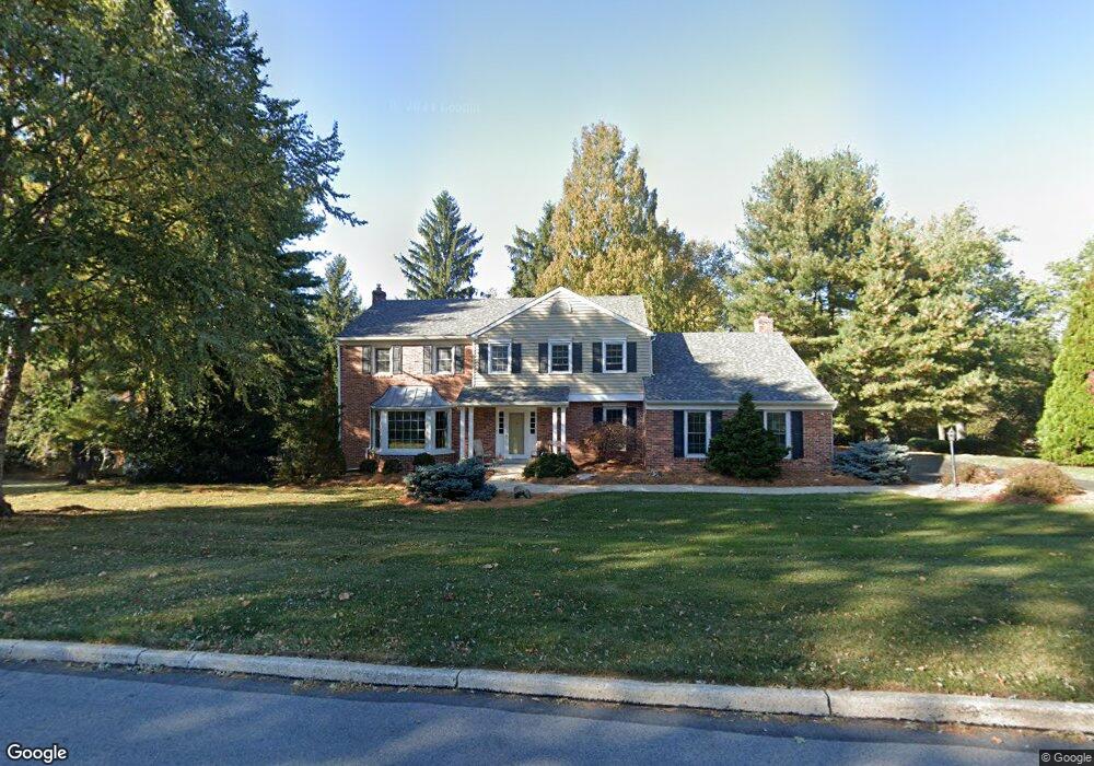227 Country Gate Rd, Wayne, PA 19087 - photo 1