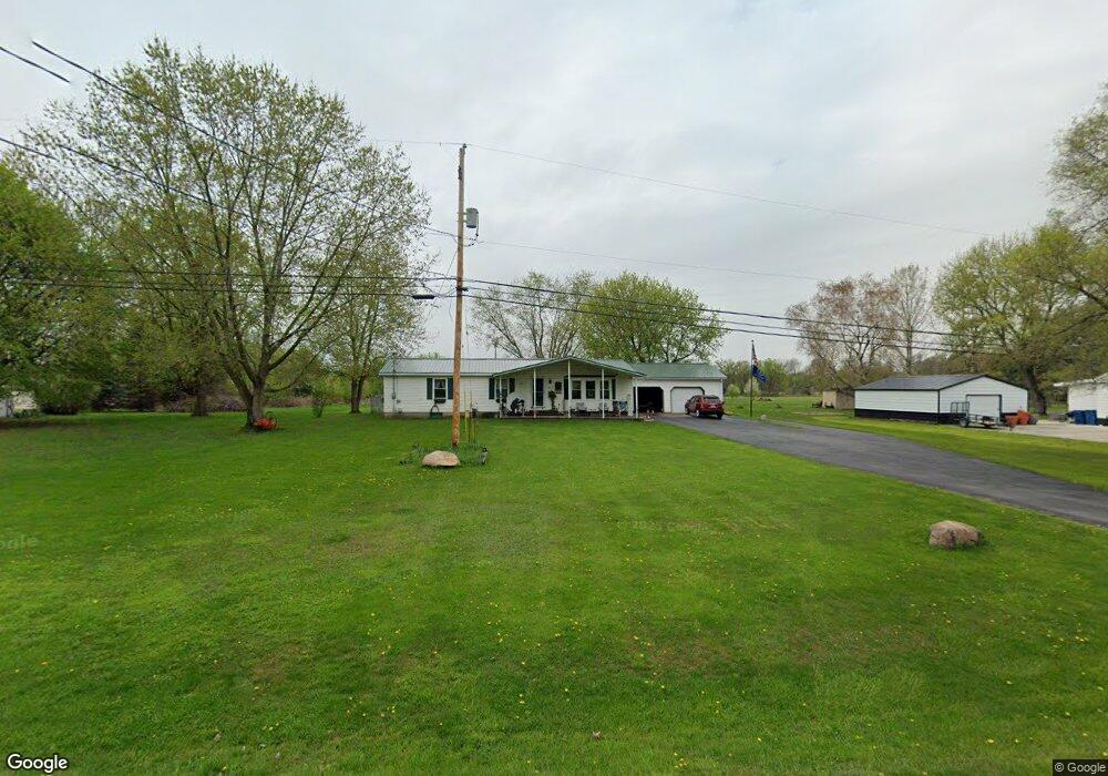 7482 Sharp Rd, Swartz Creek, MI 48473 - photo 1