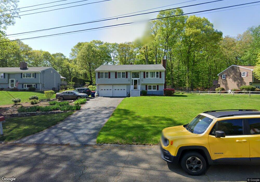 95 Stemway Rd, Trumbull, CT 06611 - photo 1