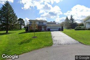 103 Lexington Cir, Clarks Green, PA 18411