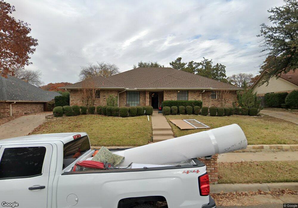 313 Warbler Dr, Bedford, TX 76021 - photo 1