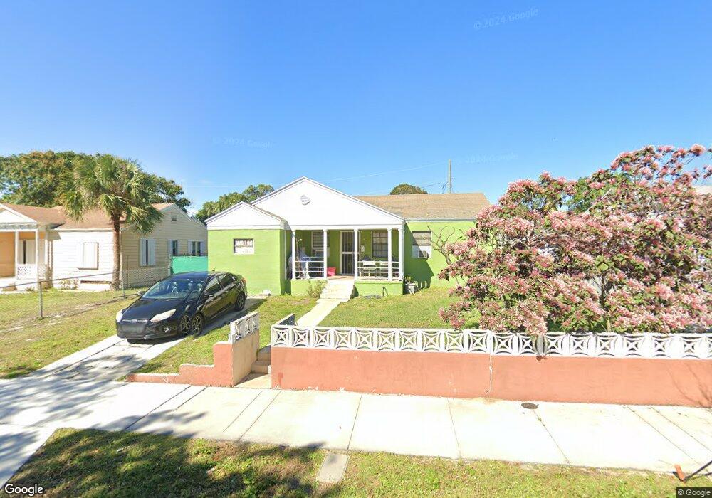 939 34th St, West Palm Beach, FL 33407 - photo 1