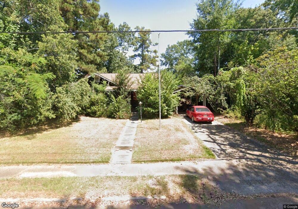 555 Ratcliff Place unit 557, Natchez, MS 39120 - photo 1