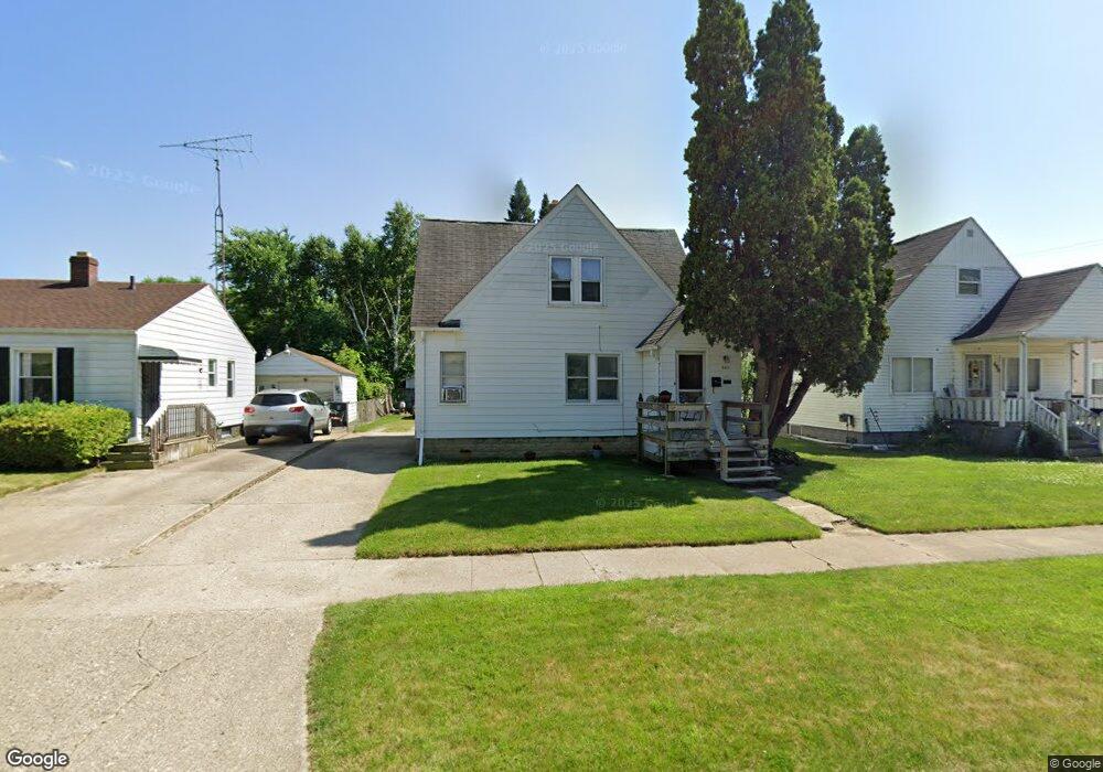 643 Leland St, Flint, MI 48507 - photo 1