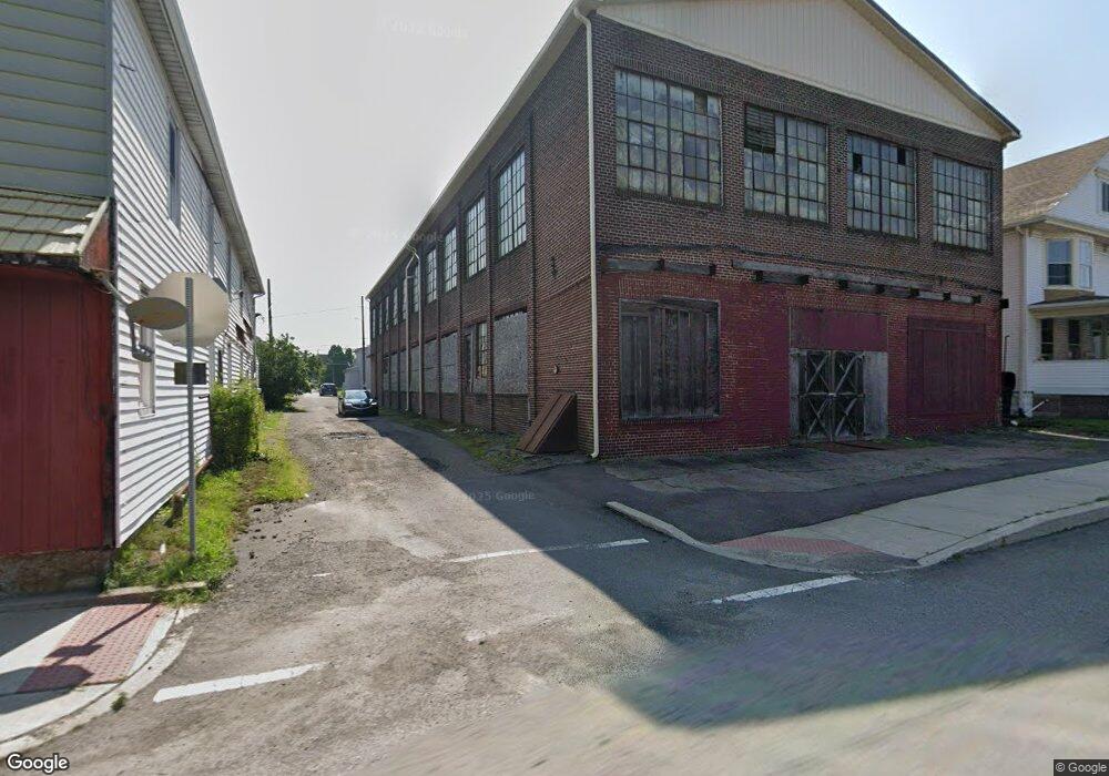 123 S Kennedy Dr, McAdoo, PA 18237 - photo 1