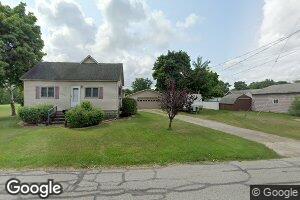 520 Beach St, Sebewaing, MI 48759