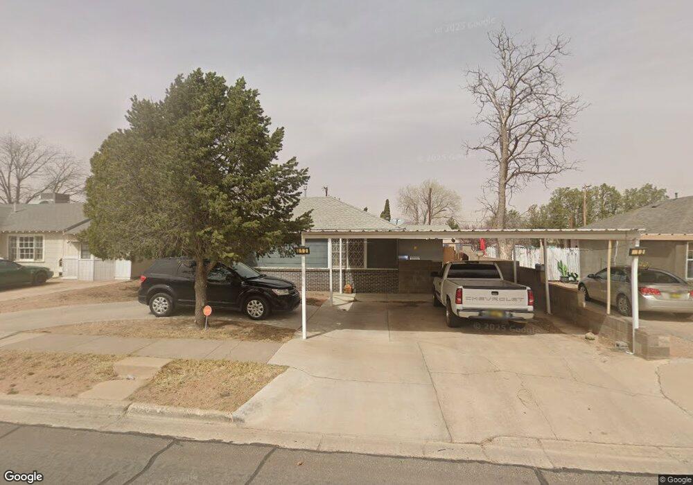 512 E Corbett St, Hobbs, NM 88240 - photo 1