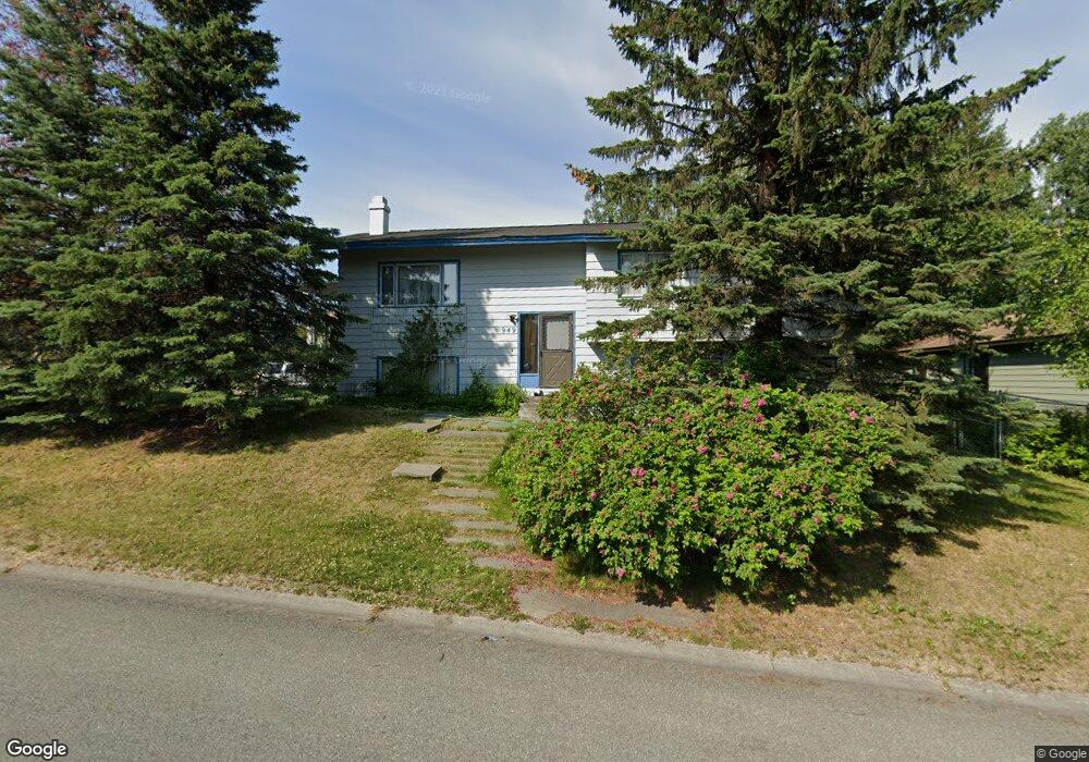 949 Bench Ct, Anchorage, AK 99504 - photo 1