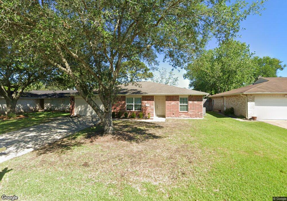 4330 Lucian Ln, Friendswood, TX 77546 - photo 1