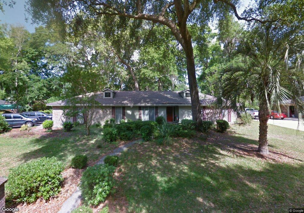 137 Hampshire Rd, Savannah, GA 31410 - photo 1