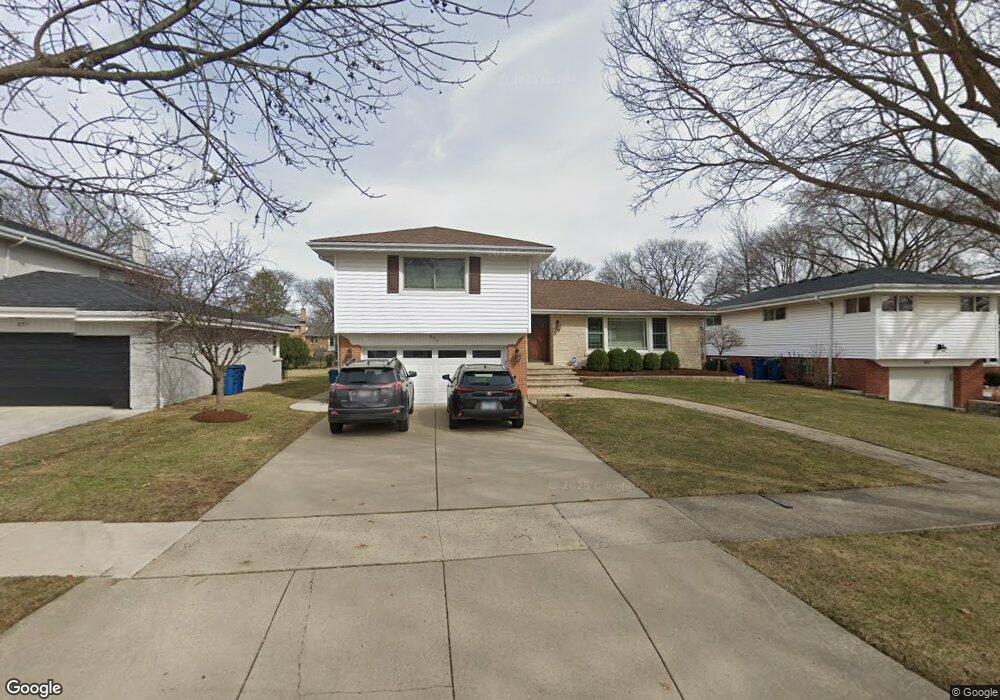 831 S Bryan St, Elmhurst, IL 60126 - photo 1