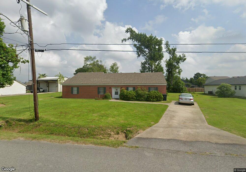 2704 Park Dr, Lake Charles, LA 70605 - photo 1