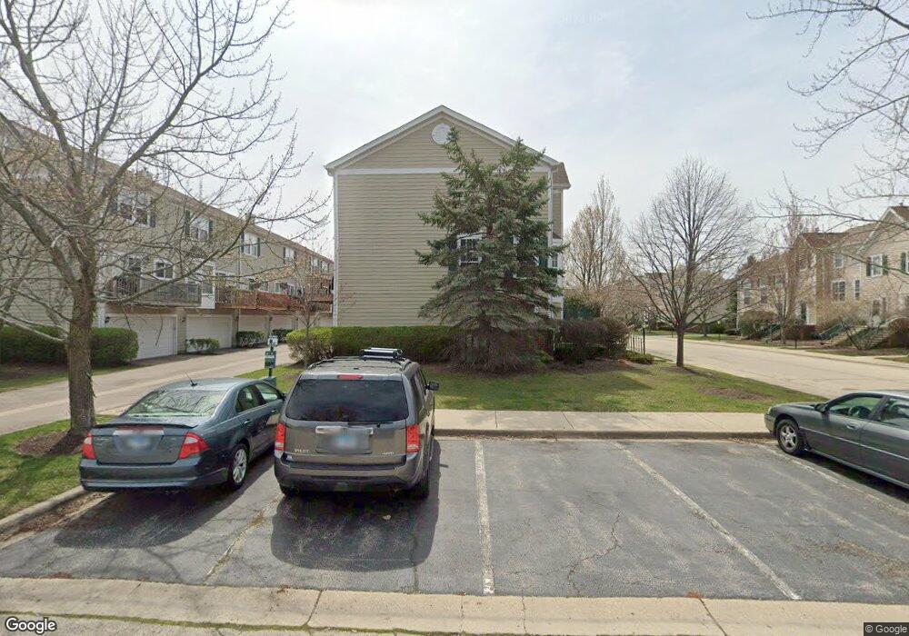 1115 Village Ctr Pkwy unit 1115, Aurora, IL 60506 - photo 1