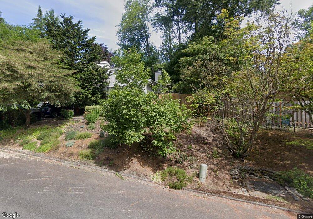 19 Mountain Cir, Lake Oswego, OR 97035 - photo 1