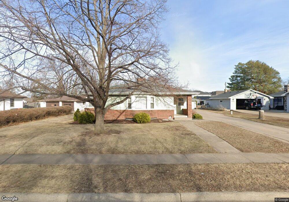 624 2nd Ave NW, Osseo, MN 55369 - photo 1