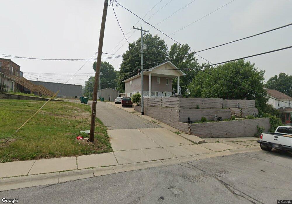 113 Arch St, New Carlisle, IN 46552 - photo 1