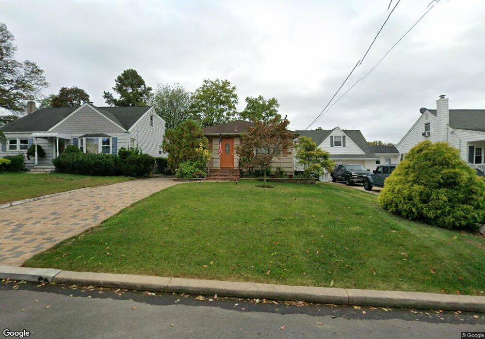 17 Enfield Rd, Colonia, NJ 07067 - photo 1