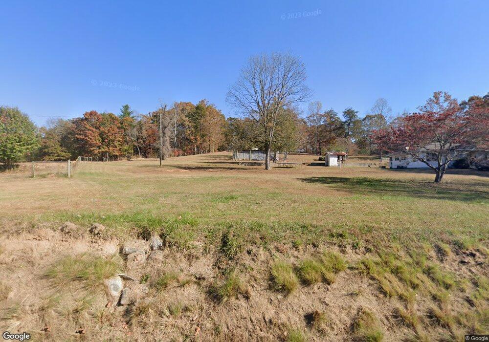 4920 Price Rd, Gainesville, GA 30506 - photo 1