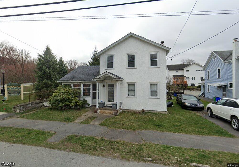 315 Laurel St, Archbald, PA 18403 - photo 1